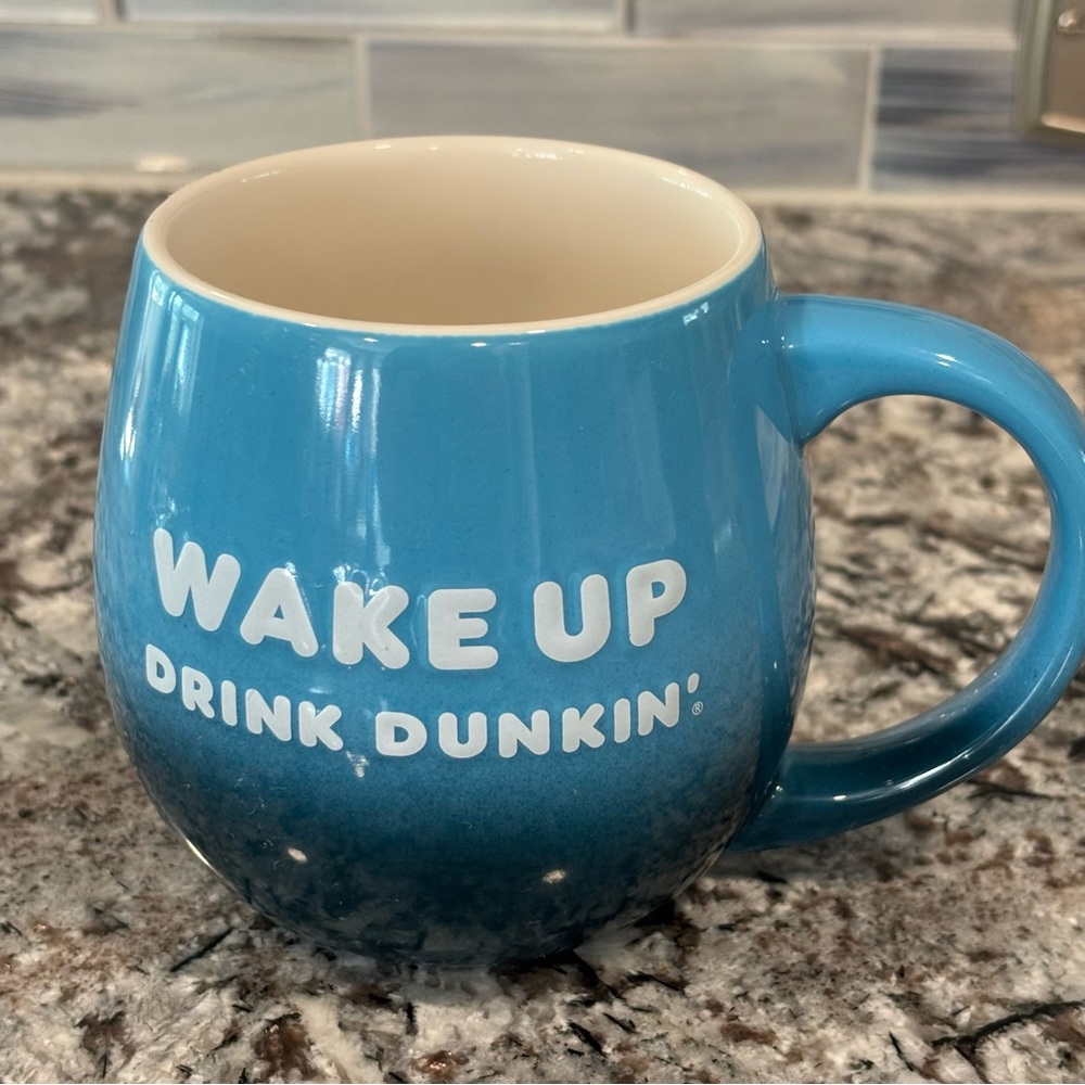 DUNKIN DONUTS WAKE UP Drink DUNKIN Be Awesome Blue Coffee Mug 20 oz
